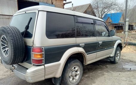 Mitsubishi Pajero III рестайлинг, 1991 год, 700 000 рублей, 3 фотография