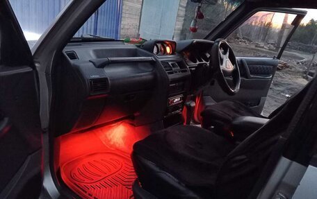 Mitsubishi Pajero III рестайлинг, 1991 год, 700 000 рублей, 11 фотография
