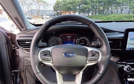 Ford Explorer VI, 2021 год, 2 990 000 рублей, 8 фотография