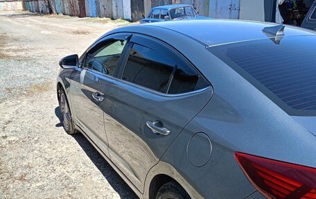 Hyundai Elantra VI рестайлинг, 2019 год, 1 700 000 рублей, 3 фотография