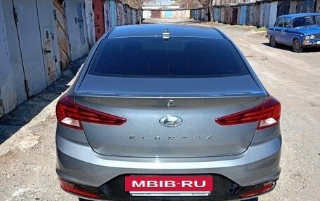 Hyundai Elantra VI рестайлинг, 2019 год, 1 700 000 рублей, 2 фотография