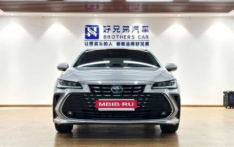 Toyota Avalon, 2023 год, 3 800 000 рублей, 2 фотография