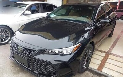 Toyota Avalon, 2021 год, 2 835 000 рублей, 1 фотография