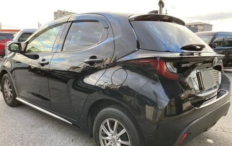 Toyota Yaris, 2021 год, 840 000 рублей, 3 фотография