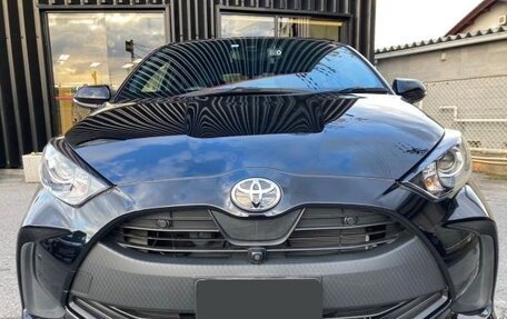 Toyota Yaris, 2021 год, 840 000 рублей, 8 фотография