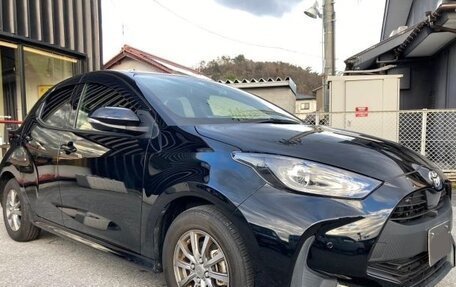 Toyota Yaris, 2021 год, 840 000 рублей, 7 фотография