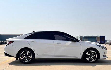 Hyundai Elantra, 2021 год, 1 400 003 рублей, 4 фотография