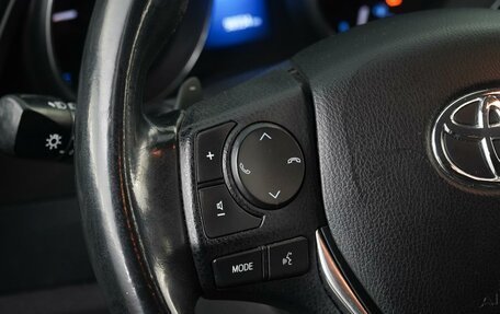 Toyota Auris II, 2017 год, 1 750 000 рублей, 13 фотография