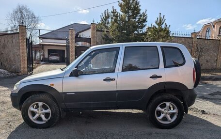 Chevrolet Niva I рестайлинг, 2009 год, 420 000 рублей, 3 фотография