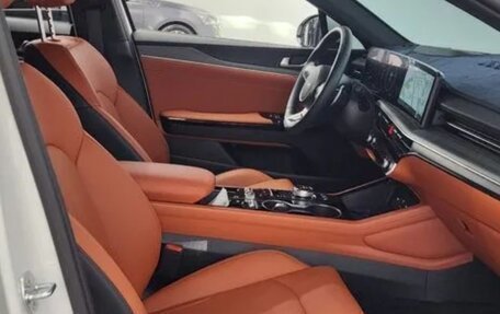 KIA K5, 2024 год, 2 300 000 рублей, 7 фотография