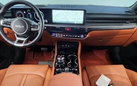 KIA K5, 2024 год, 2 300 000 рублей, 5 фотография