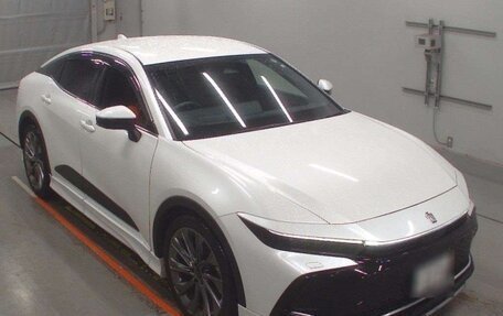 Toyota Crown, 2022 год, 3 570 000 рублей, 1 фотография