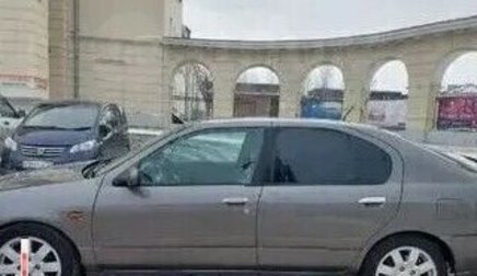 Nissan Primera II рестайлинг, 1999 год, 300 000 рублей, 1 фотография