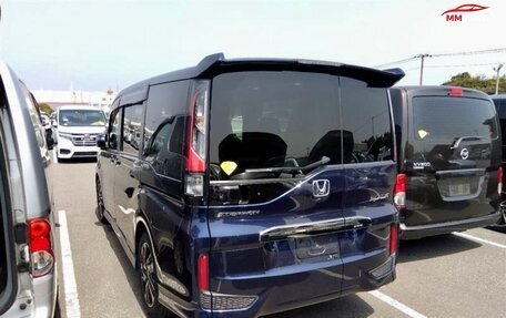 Honda Stepwgn IV, 2021 год, 2 225 000 рублей, 4 фотография
