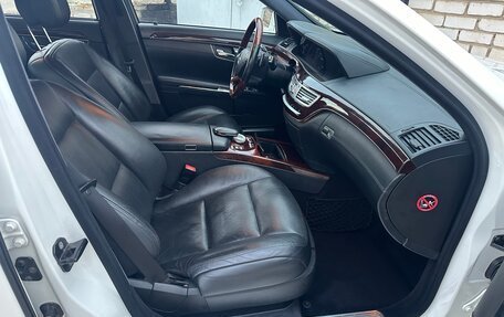 Mercedes-Benz S-Класс, 2010 год, 1 750 000 рублей, 19 фотография