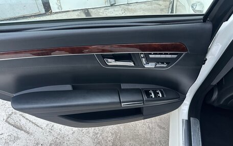 Mercedes-Benz S-Класс, 2010 год, 1 750 000 рублей, 27 фотография