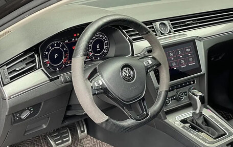 Volkswagen Passat B8 рестайлинг, 2018 год, 2 930 035 рублей, 13 фотография