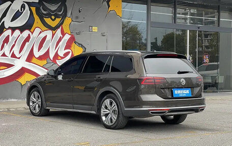 Volkswagen Passat B8 рестайлинг, 2018 год, 2 930 035 рублей, 8 фотография