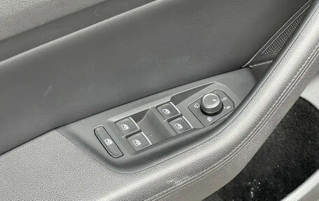 Volkswagen Passat B8 рестайлинг, 2018 год, 2 930 035 рублей, 18 фотография