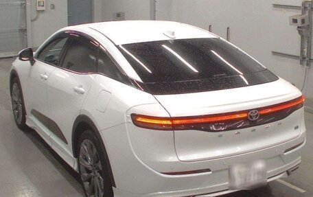 Toyota Crown, 2022 год, 3 570 000 рублей, 2 фотография