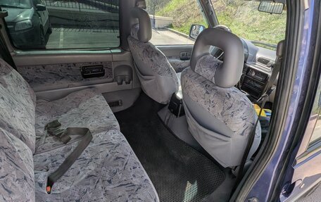 Nissan Serena I, 1997 год, 460 000 рублей, 10 фотография