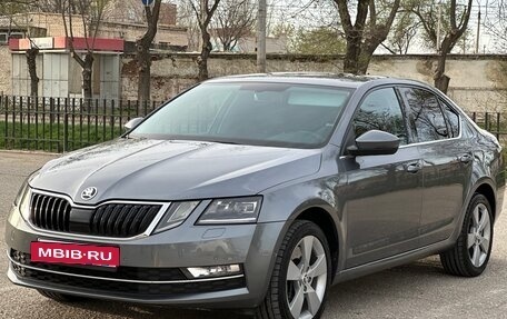 Skoda Octavia, 2018 год, 2 290 000 рублей, 2 фотография