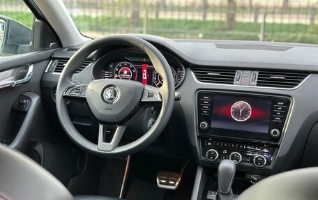 Skoda Octavia, 2018 год, 2 290 000 рублей, 21 фотография