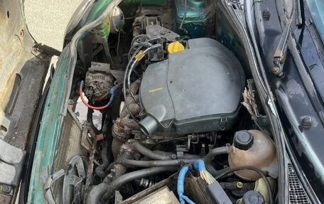 Renault Kangoo II рестайлинг, 2001 год, 150 000 рублей, 15 фотография