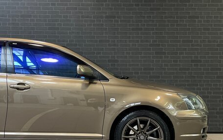 Toyota Avensis III рестайлинг, 2005 год, 1 000 000 рублей, 7 фотография