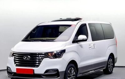 Hyundai Grand Starex Grand Starex I рестайлинг 2, 2020 год, 2 700 100 рублей, 1 фотография
