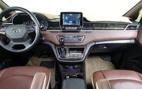 Hyundai Grand Starex Grand Starex I рестайлинг 2, 2020 год, 2 700 100 рублей, 6 фотография