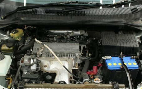 Toyota Ipsum II, 2000 год, 689 000 рублей, 6 фотография