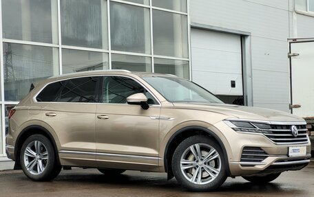 Volkswagen Touareg III, 2018 год, 3 599 000 рублей, 4 фотография