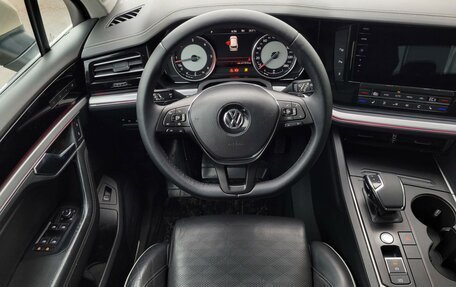 Volkswagen Touareg III, 2018 год, 3 599 000 рублей, 11 фотография