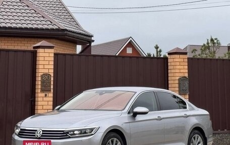 Volkswagen Passat B8 рестайлинг, 2019 год, 2 520 000 рублей, 2 фотография