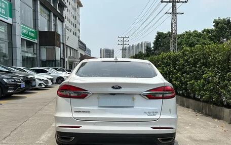 Ford Mondeo V, 2020 год, 1 900 000 рублей, 5 фотография