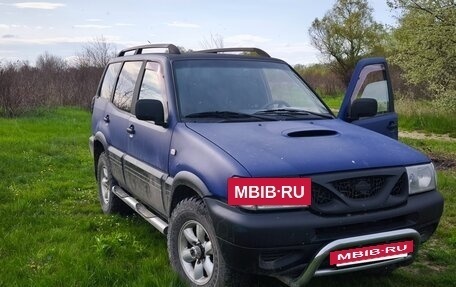 Nissan Terrano II рестайлинг, 2000 год, 700 000 рублей, 4 фотография