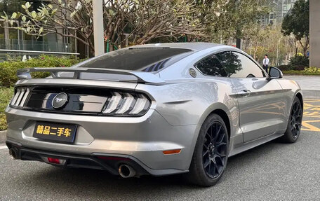 Ford Mustang VI рестайлинг, 2020 год, 3 400 000 рублей, 10 фотография