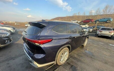 Toyota Highlander, 2021 год, 3 925 000 рублей, 5 фотография