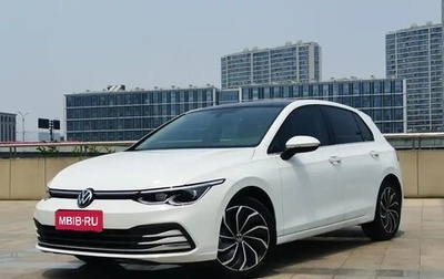 Volkswagen Golf VIII, 2022 год, 1 840 000 рублей, 1 фотография
