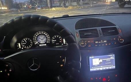 Mercedes-Benz E-Класс, 2002 год, 850 000 рублей, 1 фотография