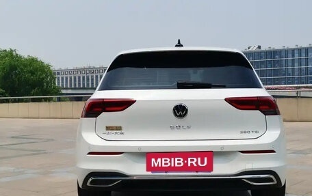 Volkswagen Golf VIII, 2022 год, 1 840 000 рублей, 6 фотография