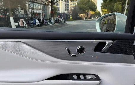 Buick GL8, 2024 год, 5 300 000 рублей, 10 фотография