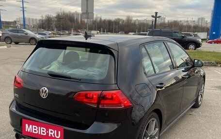 Volkswagen Golf GTI VII, 2017 год, 1 600 000 рублей, 3 фотография