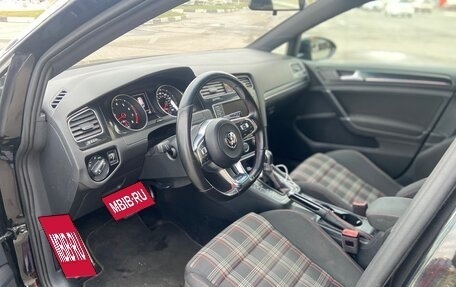 Volkswagen Golf GTI VII, 2017 год, 1 600 000 рублей, 7 фотография