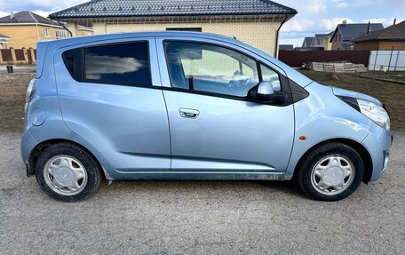 Chevrolet Spark III, 2011 год, 535 000 рублей, 4 фотография