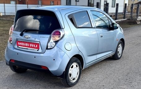 Chevrolet Spark III, 2011 год, 535 000 рублей, 5 фотография