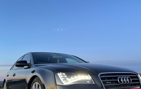 Audi A8, 2011 год, 1 850 000 рублей, 13 фотография