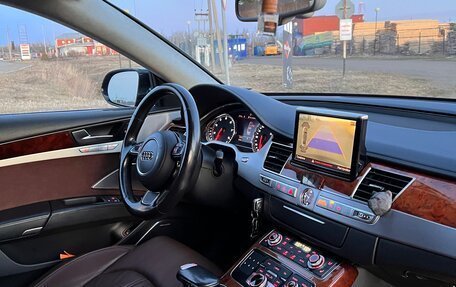 Audi A8, 2011 год, 1 850 000 рублей, 19 фотография