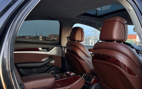 Audi A8, 2011 год, 1 850 000 рублей, 26 фотография